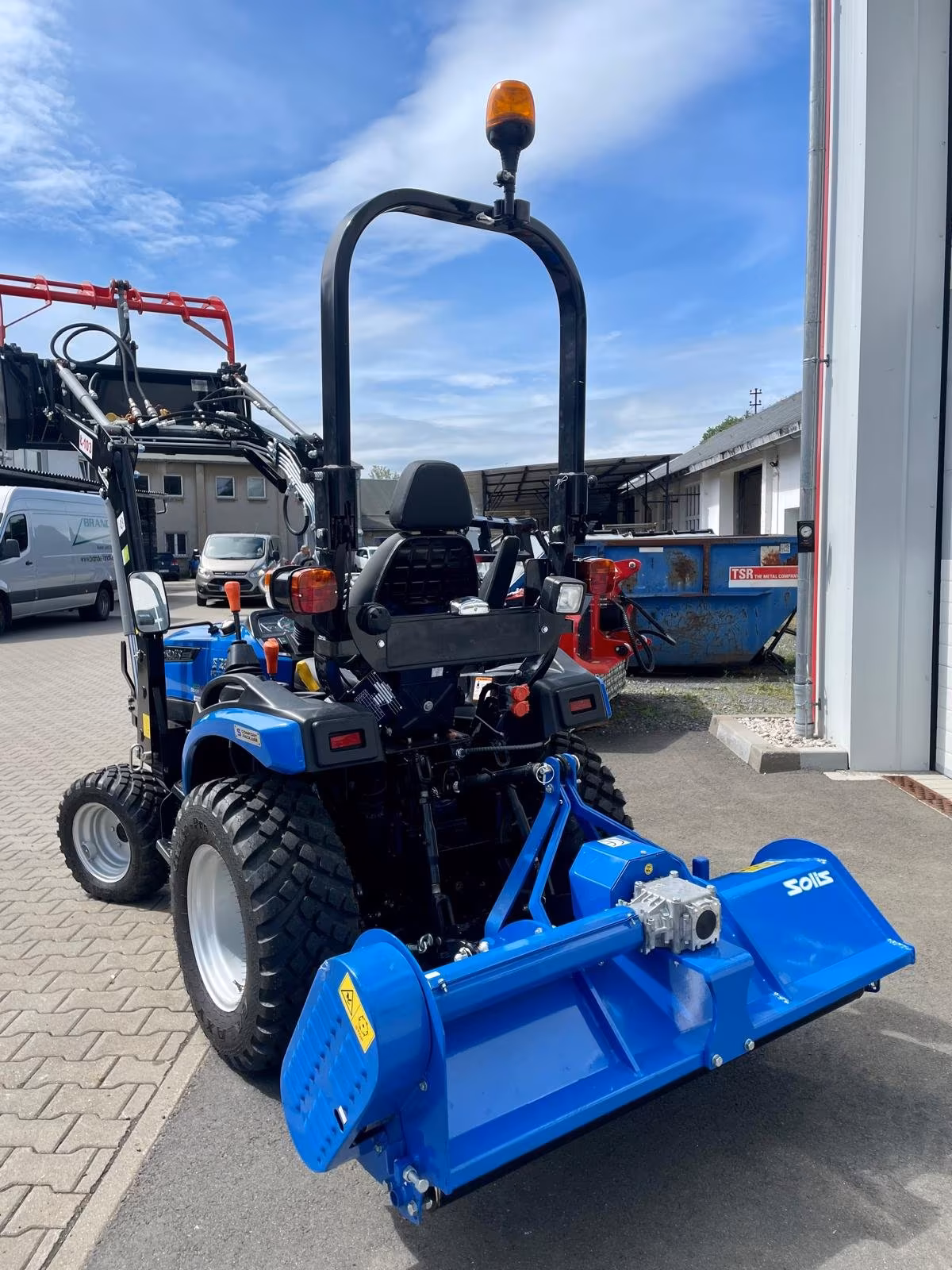 Traktor Solis 26 - 9+9