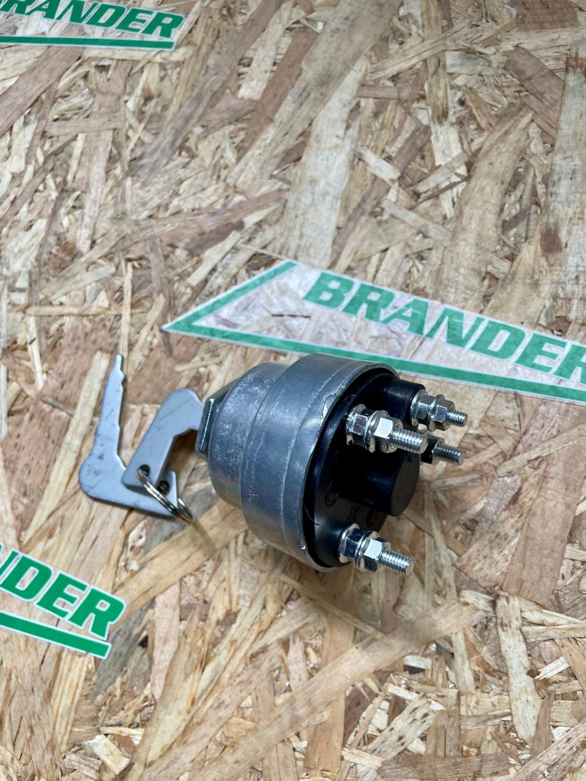 Zündschloss mit Schlüssel - passend zu MTS 50, 510,520,570,572,80,82,800,820,900,920