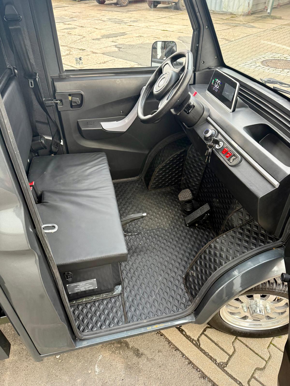 Cargo Runner Toro Electric Tipper – Electric Light Truck | 1500 W | High Payload | 40 km/h