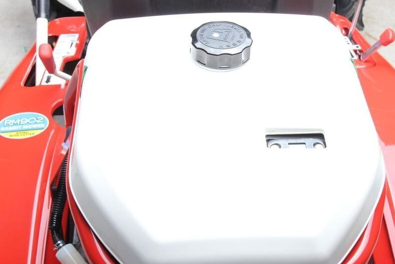 Herkules RM 902 B – Professional ride-on mower with Briggs & Stratton 16 HP engine | High grass mower