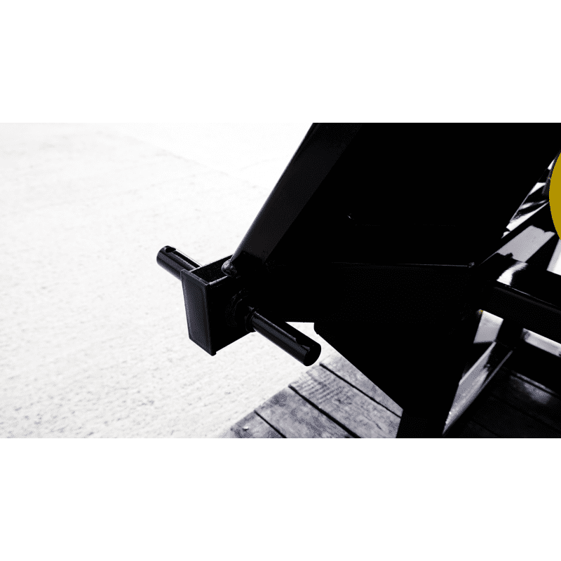 Remet CNC wood chipper R100 PTO with 2.3m conveyor belt