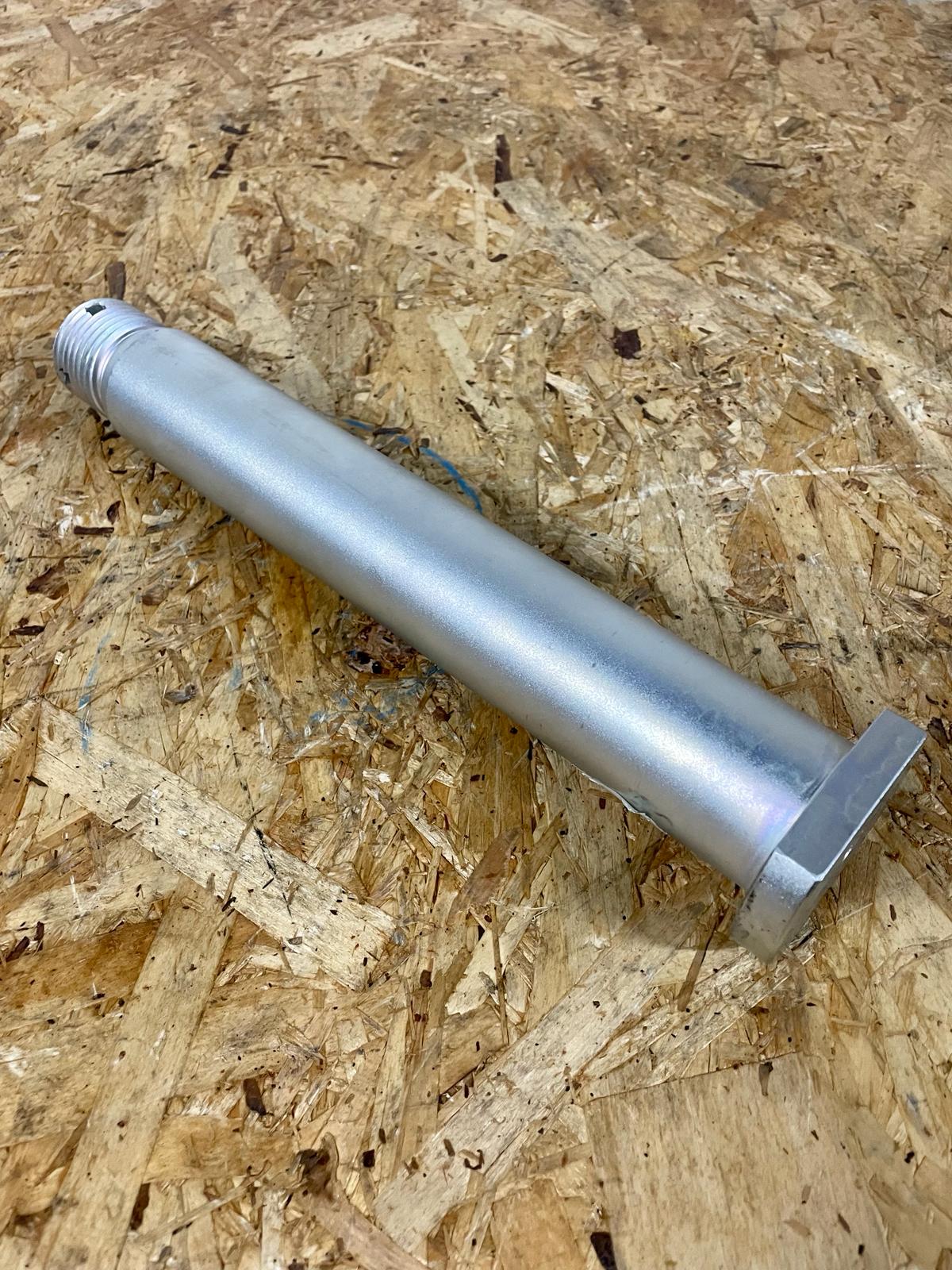 E006666 Farmet Bolzen - 4007817