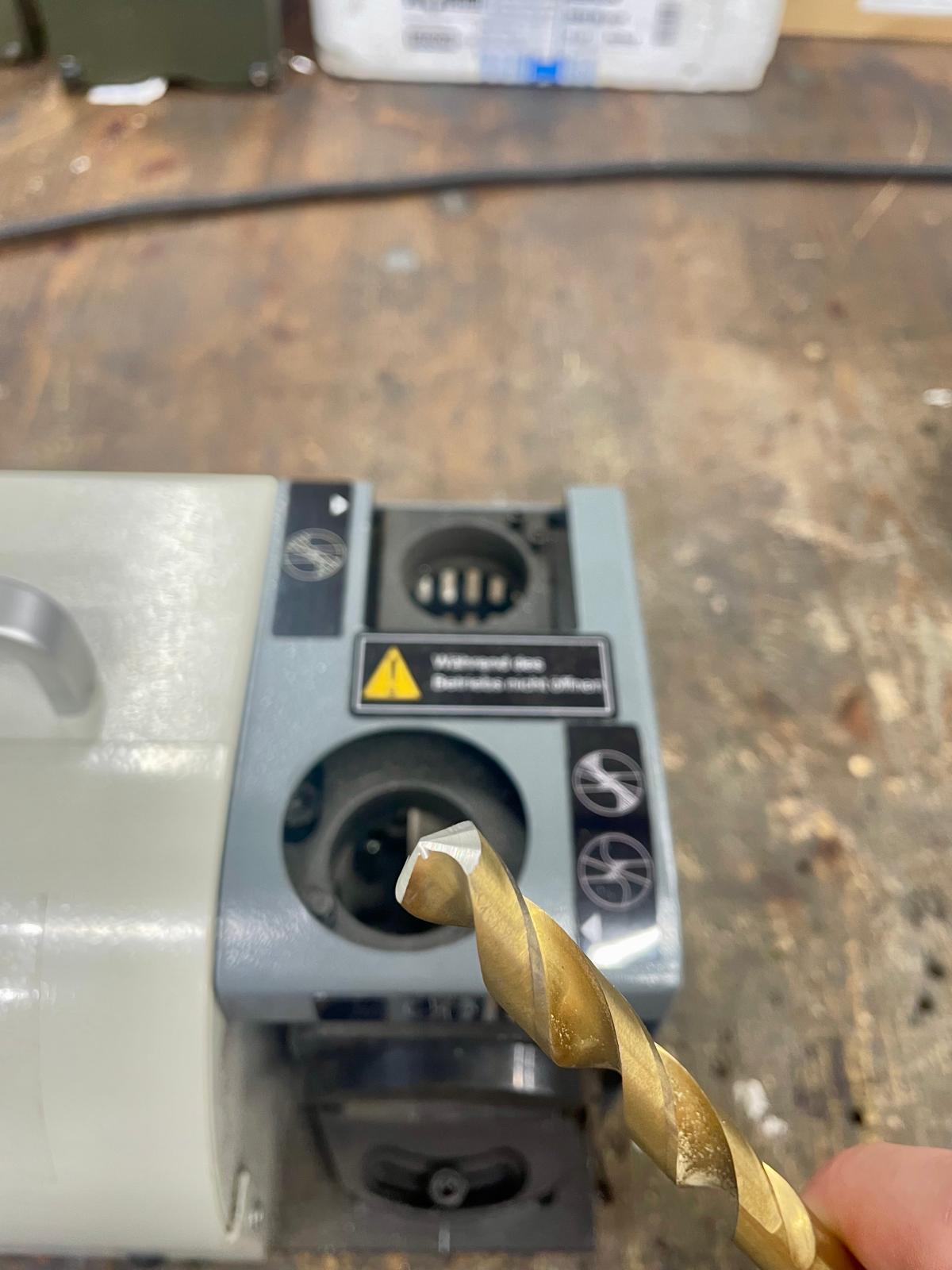 70b2949e-974c-42d6-be89-58cba25a62b2