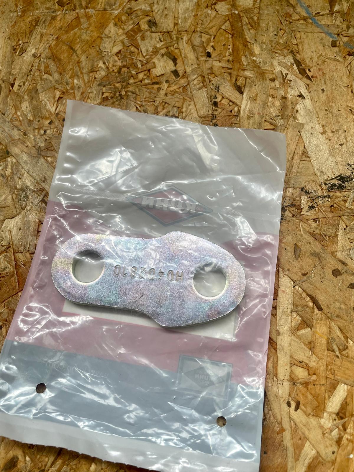 BL22073 Kuhn Distanzplatte - H0402810