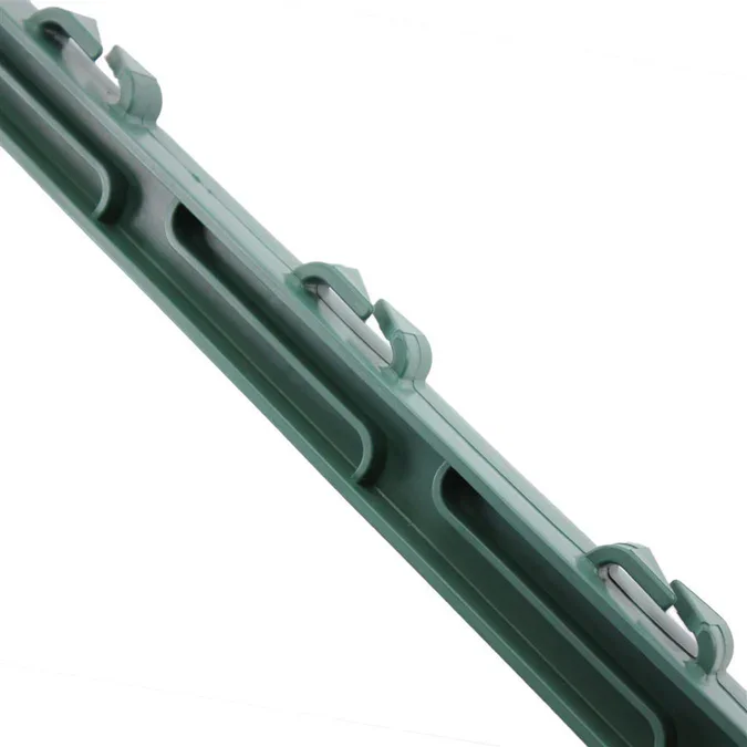 20x Weidezaunpfähle Dreieckstritt 150 cm Kunststoff grün – Profi Zaunpfähle