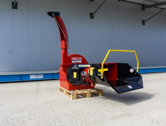 Remet RT720RH Wood Chipper – Professional disc chipper with its own hydraulics for wood up to 17 cm