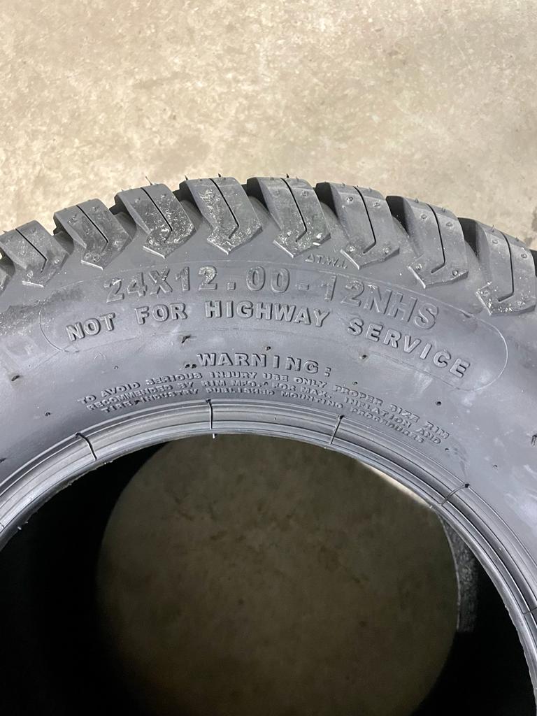 Kubota rear tire - G23 / G26