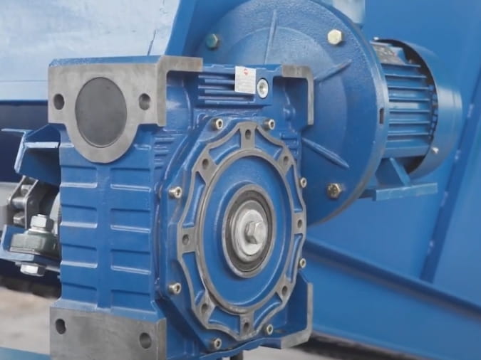 Feed bunker / feed container 5 m³ - 400V / 5.5kW