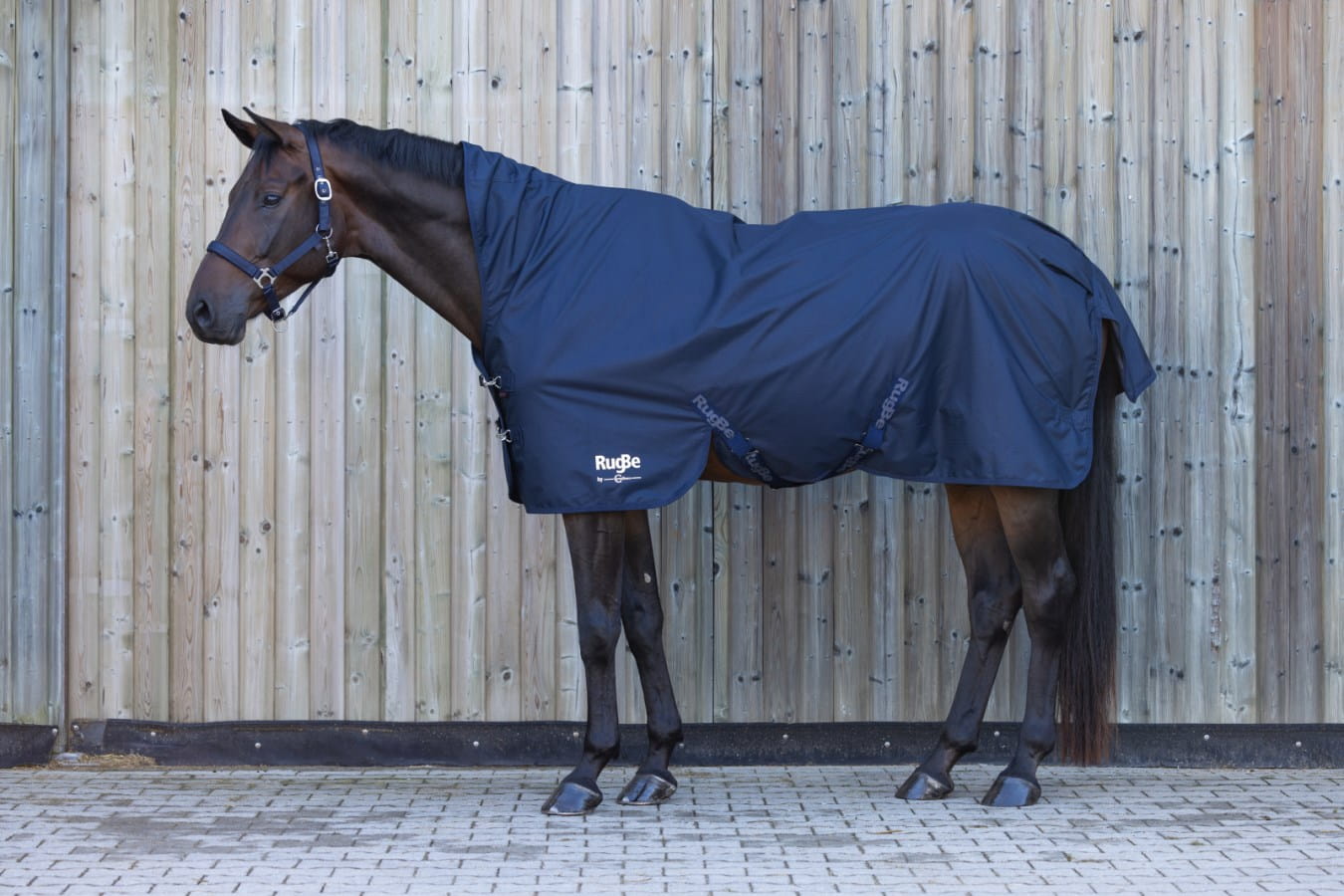 Outdoor horse blanket RugBe HighNeck - with neck protection