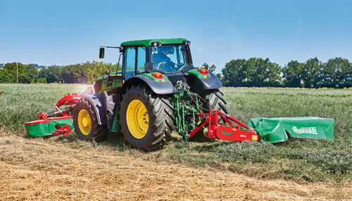 Traktor, Schlepper, Grubber, Ackerbau, Mähwerk