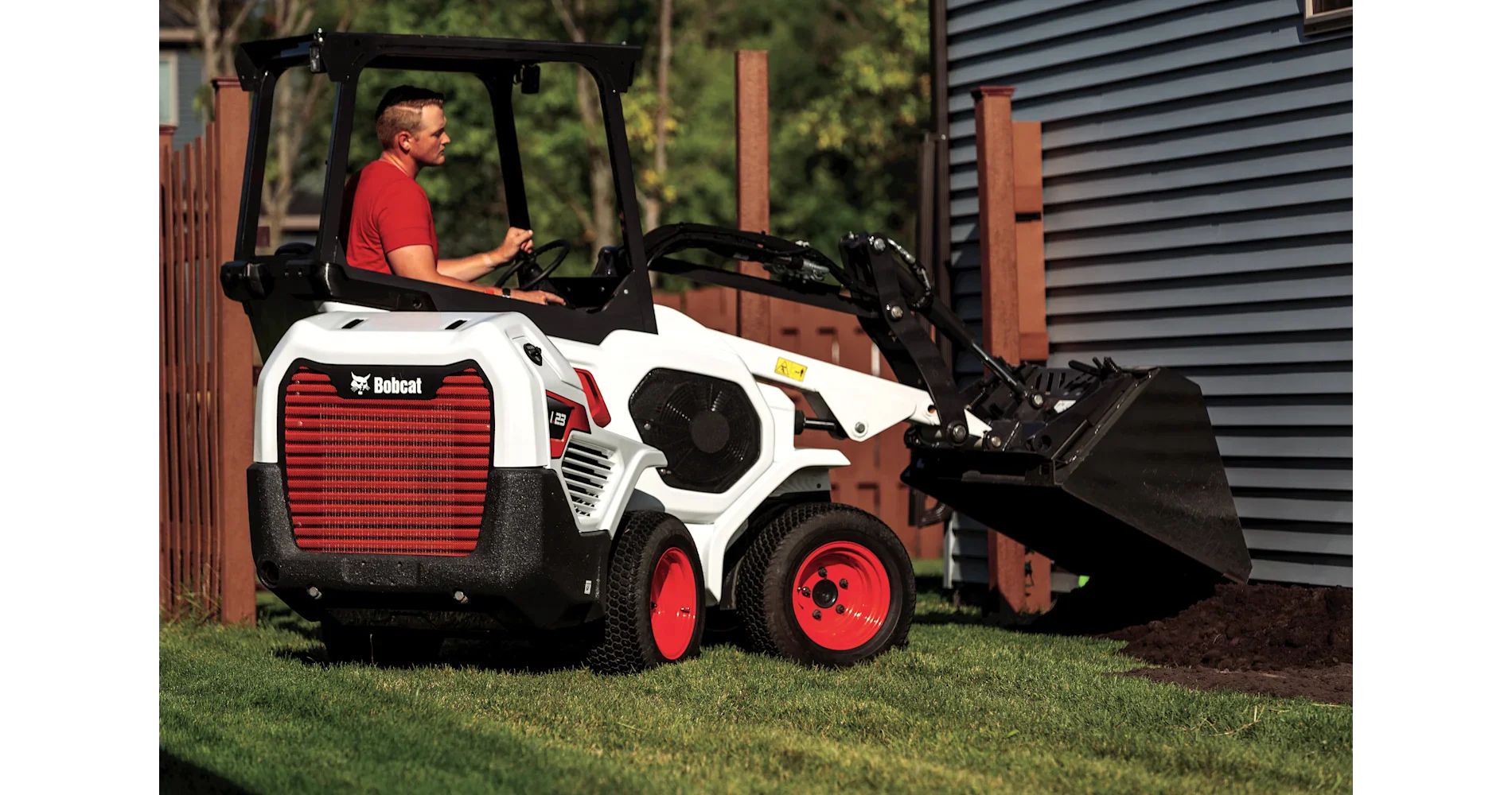 Bobcat Knicklader L23 – Kompaktlader mit 1051 kg Kipplast & 18,2 kW Motorleistung