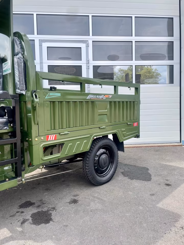 Cargo Runner BIG avec toit – Transporteur électrique 2200 W | 42 km/h | Grand plateau et batterie 80 Ah