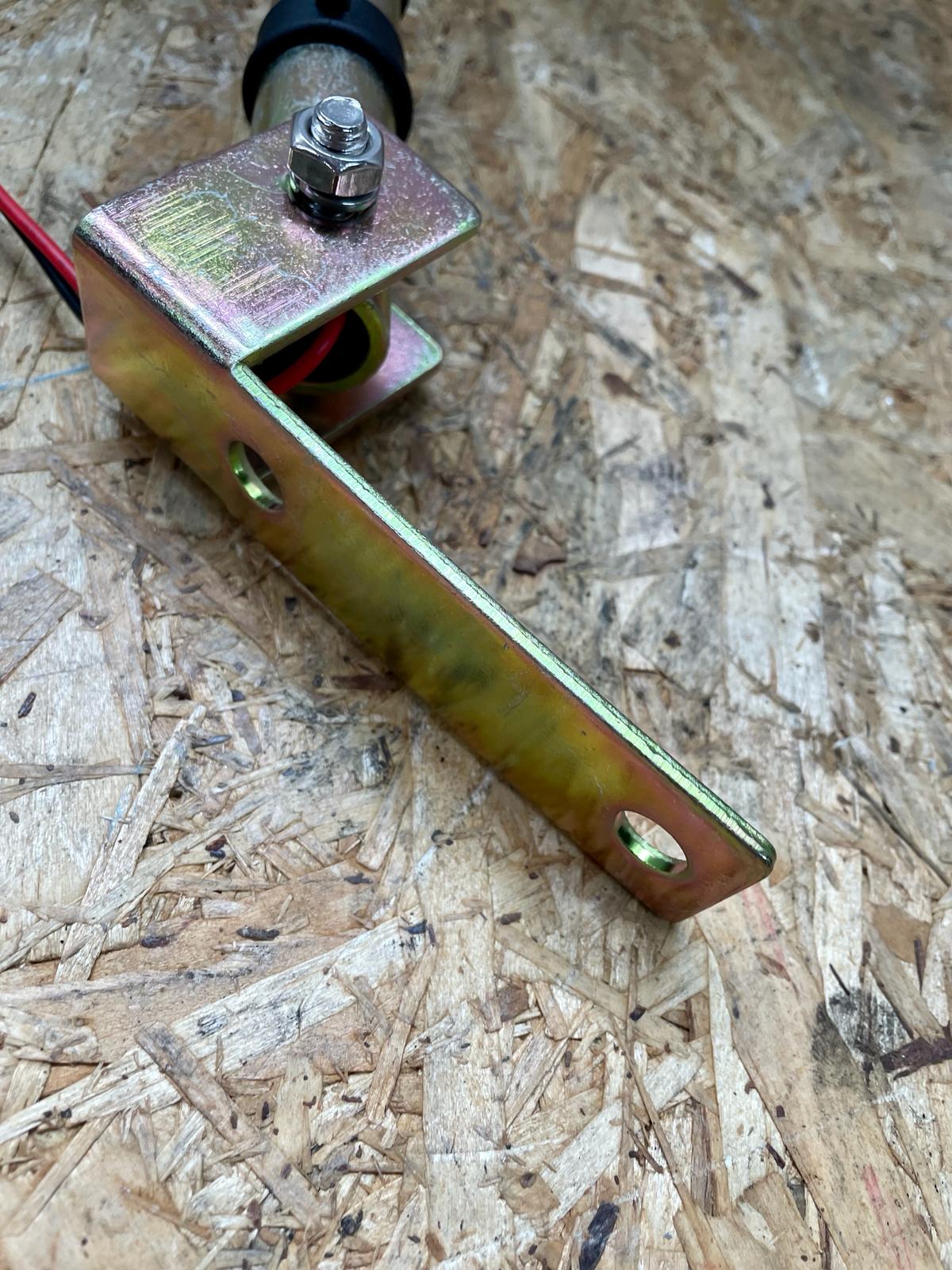 Folding rotating beacon tube for ISO 4148/4165