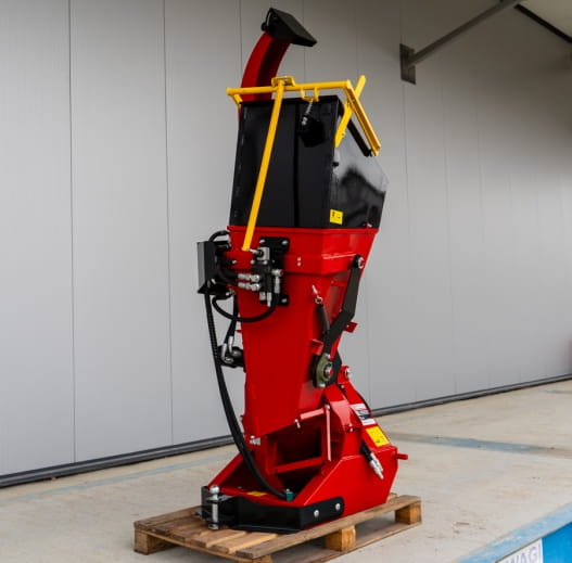 Remet CNC Disc Chipper RT-660R | Professional PTO Wood Chipper up to 12 cm Diameter