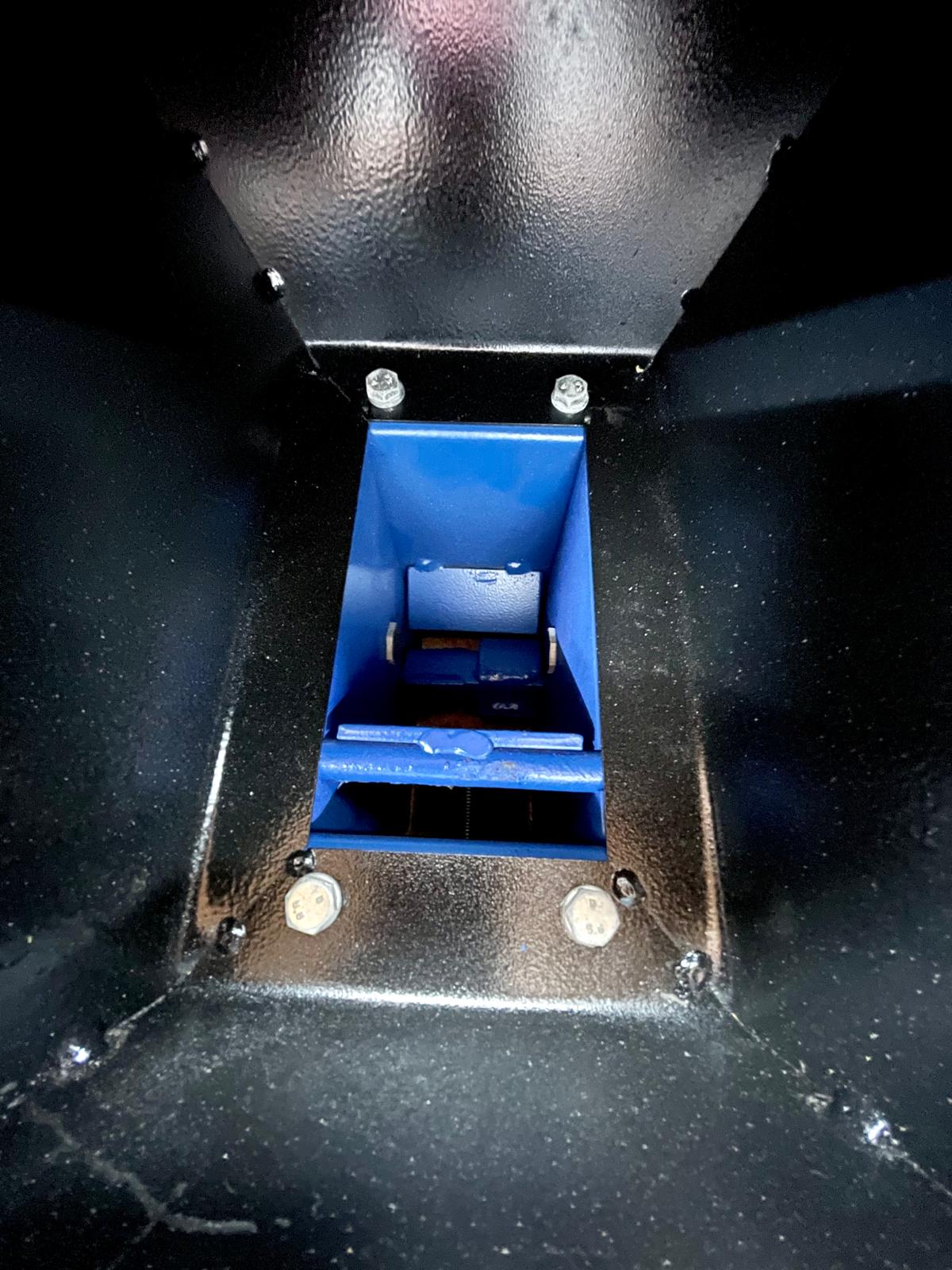 Nussknackermaschine bis zu 50(kg/h) - Antrieb über Akkuschrauber