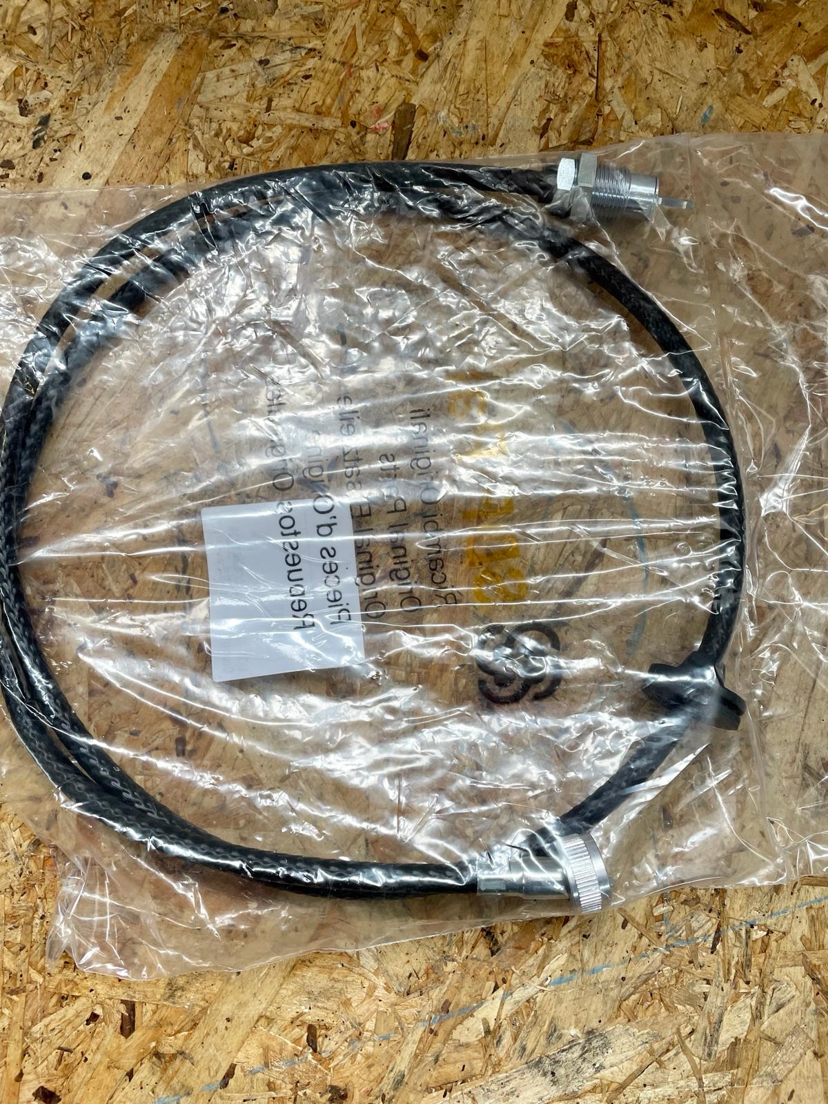 E037266 SDF Drehzahlmesser Welle - 04355339