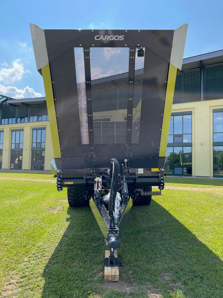 FLIEGL transport trailer CARGOS