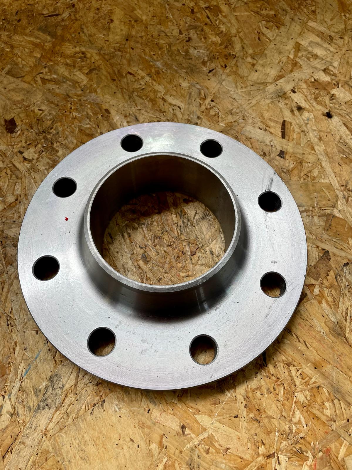 BL18973 Vorschweißflansch 200 / 295x8 / 216mm - DIN2633 PN16