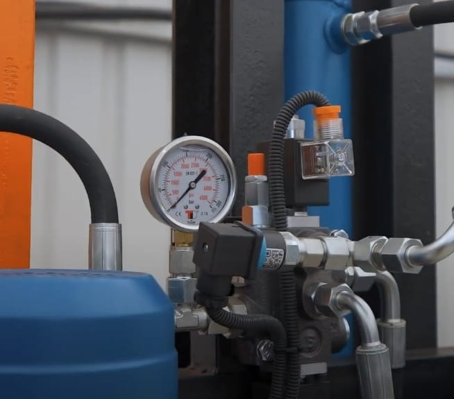 Altpapierpresse / Kartonpresse / Folienpresse 10 Tonnen - 400V / 2,2kW