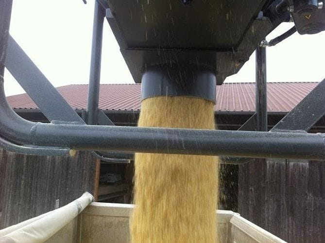 Bressel und Lade Trichterschaufel