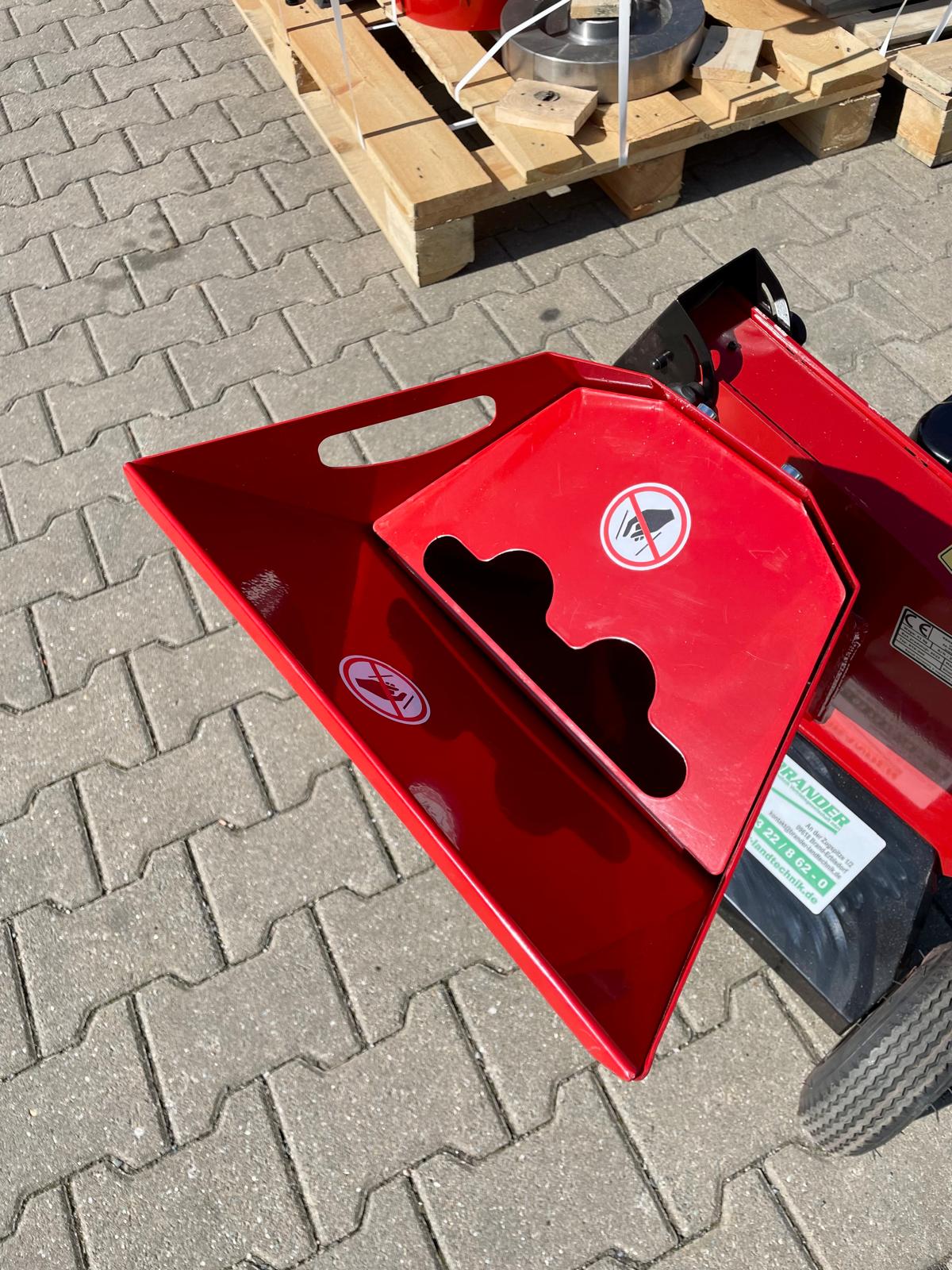 Garden shredder / branch shredder RTS300 - 7HP petrol engine