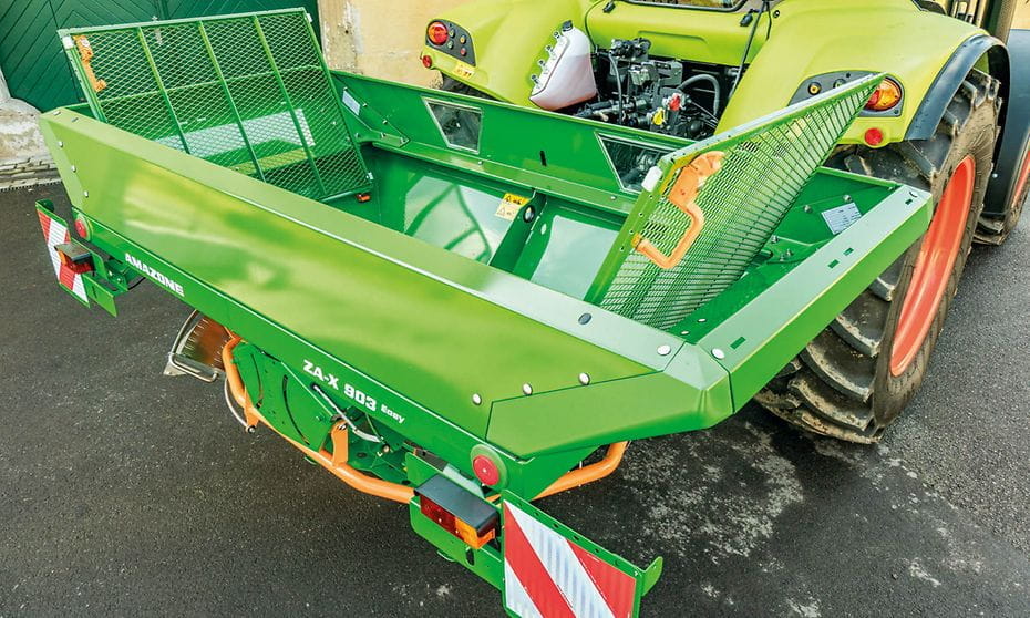 Amazone fertilizer spreader ZA-X