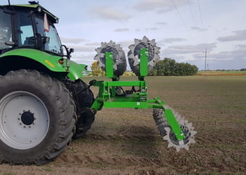 Bomet Titanium Tooth Roller