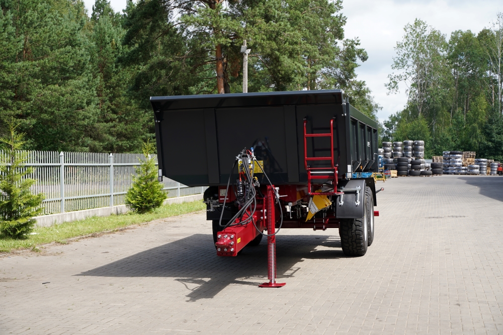 dump truck,  dump trailer,  heavy equipment,  tire,  construction vehicle