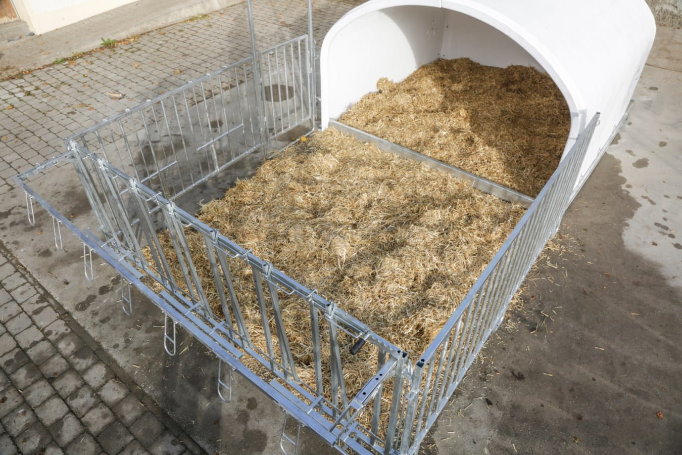 Kerbl Kälber Gruppeniglu bis 7 Kälber - mit Umzäunung