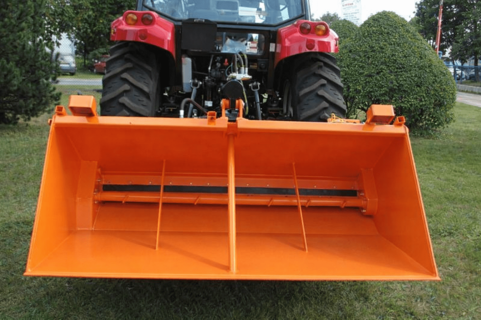 Winter service self-loading spreader 1000 l – self-loading sand & salt spreader with hydraulic drive