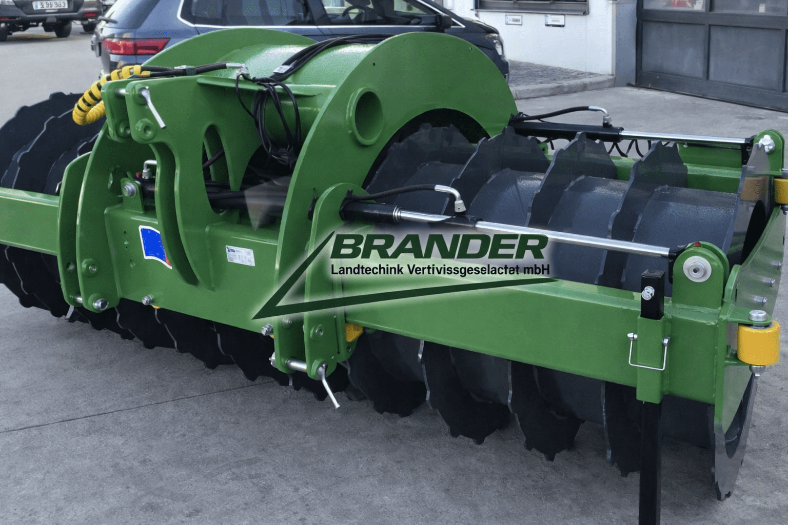 Silowalze 2500 mm mit hydraulischem Seitenverschub – befüllbar, Kat. 2/3