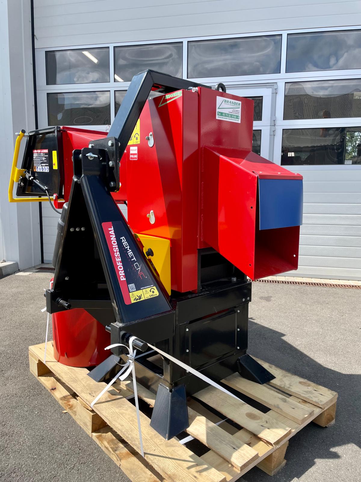 Remet CNC Holzhacker RP200 Zapfwelle | RED DRAGON Profi-Holzhacker bis 160 mm