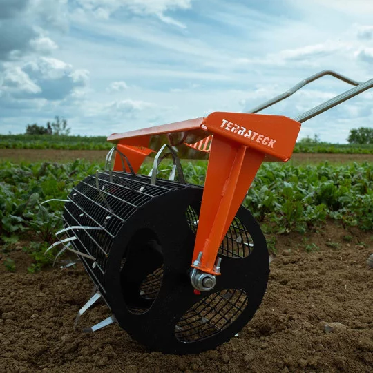 Markier- und Perforierwalze für Mulchfolien – Profi Walze zum Markieren, Perforieren & Saatbettvorbereiten | 120 cm