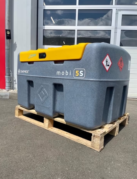 mobile-tank, fuel-tank, gas-oil-container, blue-gray-tuel, plastic-tank