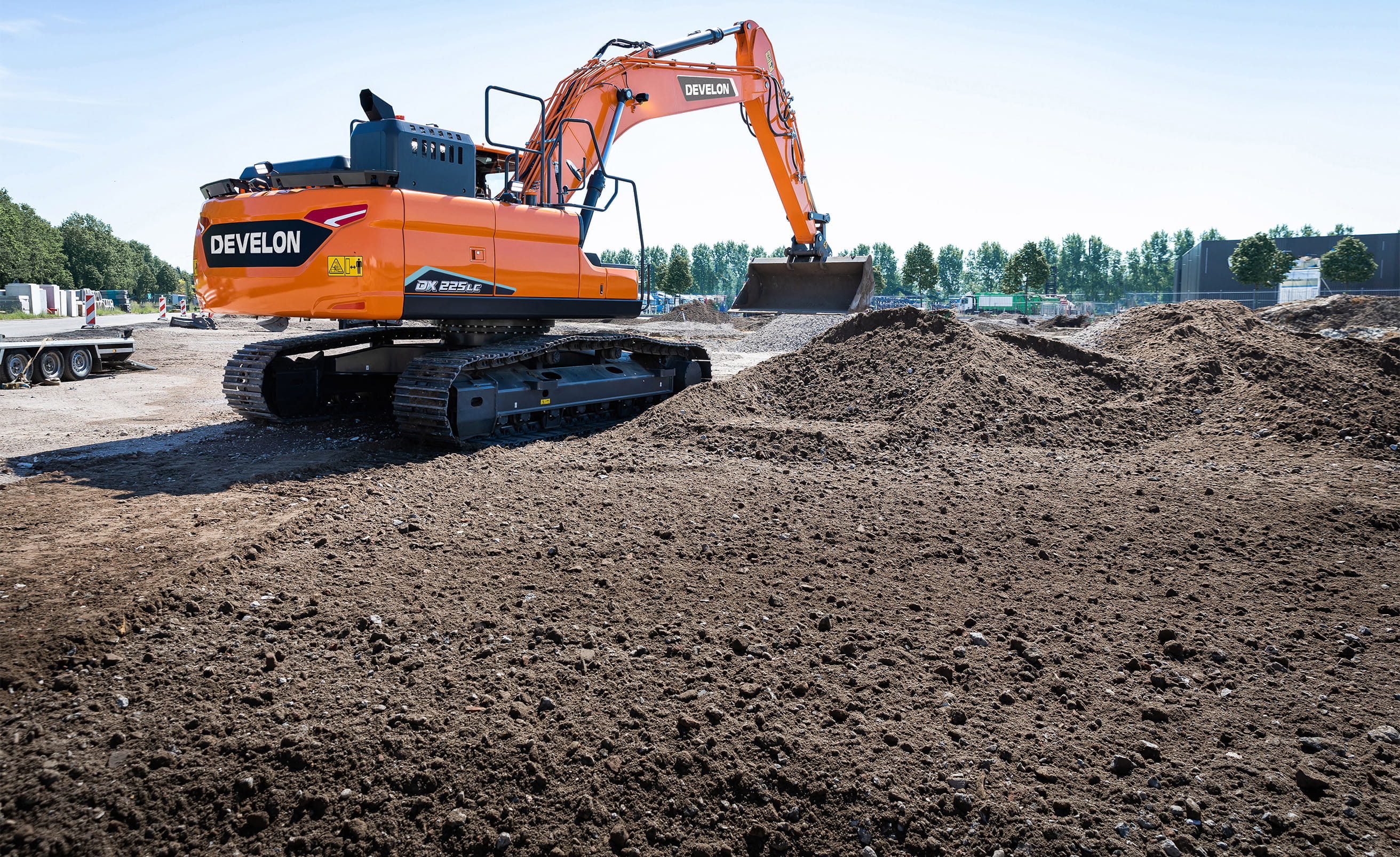 Raupenbagger Develon DX225LC-7
