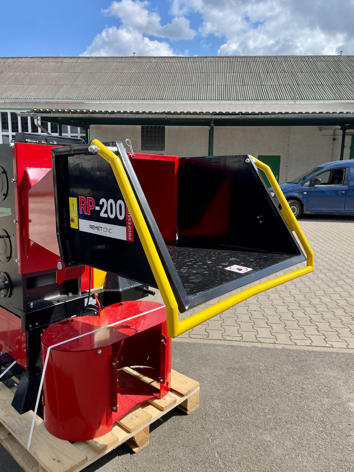 Remet CNC Holzhacker RP200 Zapfwelle | RED DRAGON Profi-Holzhacker bis 160 mm