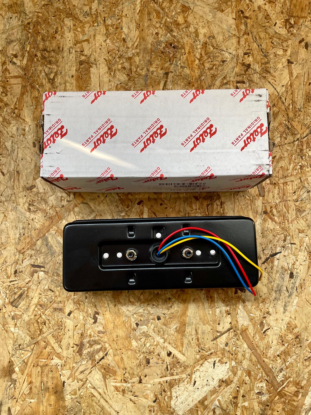 Zetor right rear light - 6711571101