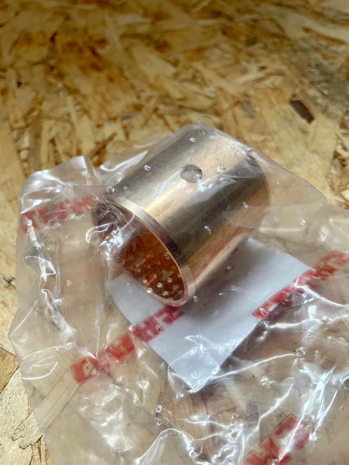 E041341 CLAAS Lagerbuchse - 931060.0, 0009310600