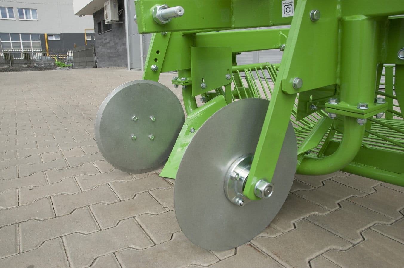 Bomet potato harvester / vibrating sieve harvester, single row - side discharge
