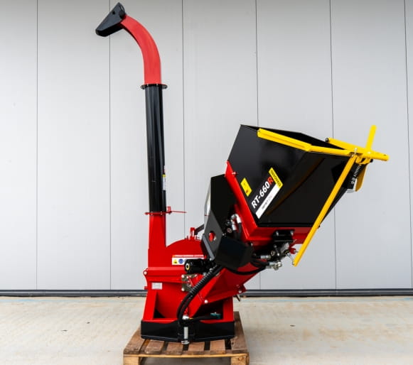 Remet CNC Disc Chipper RT-660R | Professional PTO Wood Chipper up to 12 cm Diameter