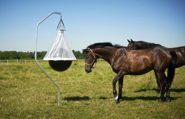 KERBL-Bremsenfalle-TaonX-K-323520-6_600x600