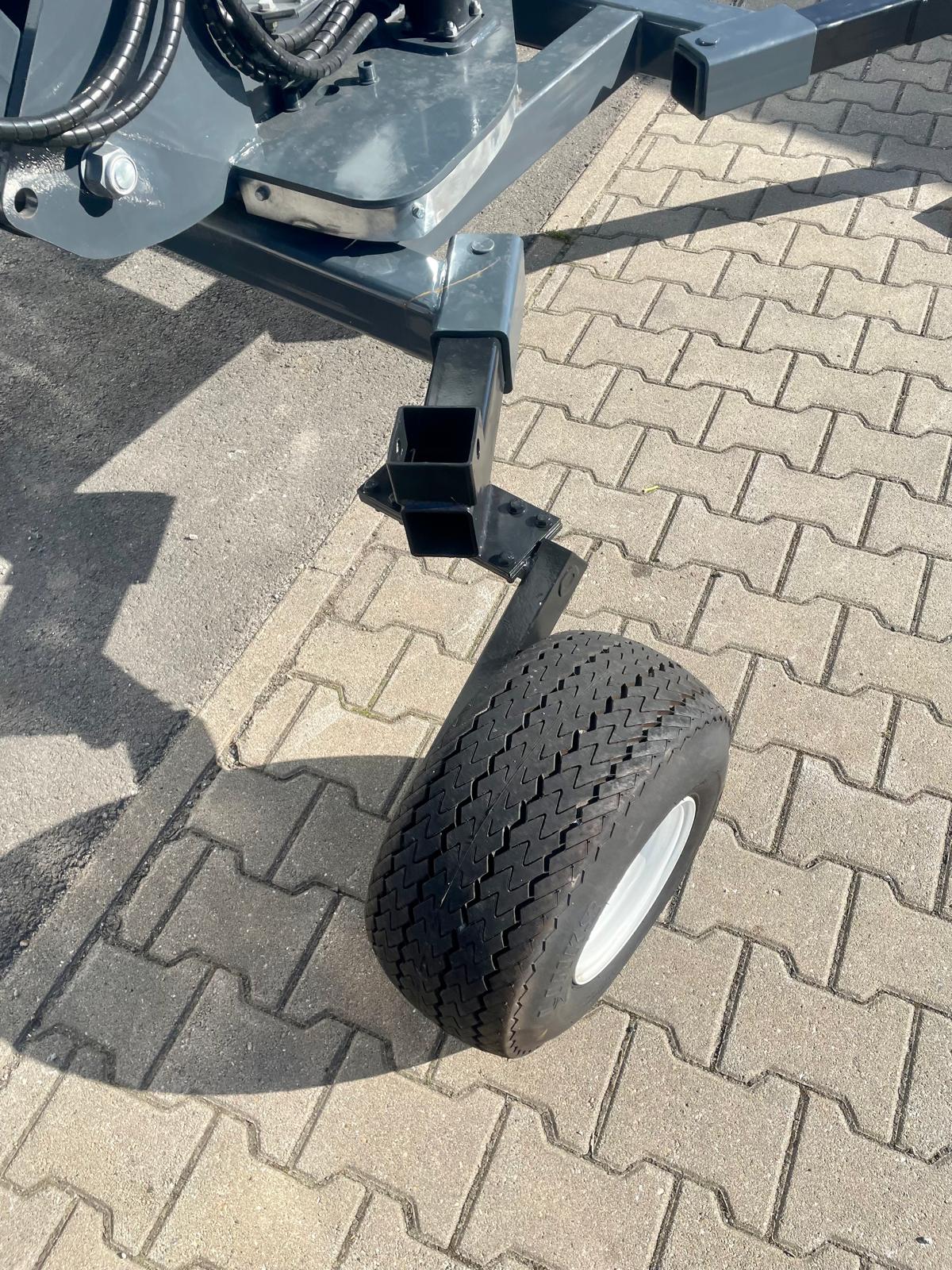 Schreitbagger Nero 580 kg | 15 PS Loncin Benzinmotor | 360° Schwenkbereich | E-Start