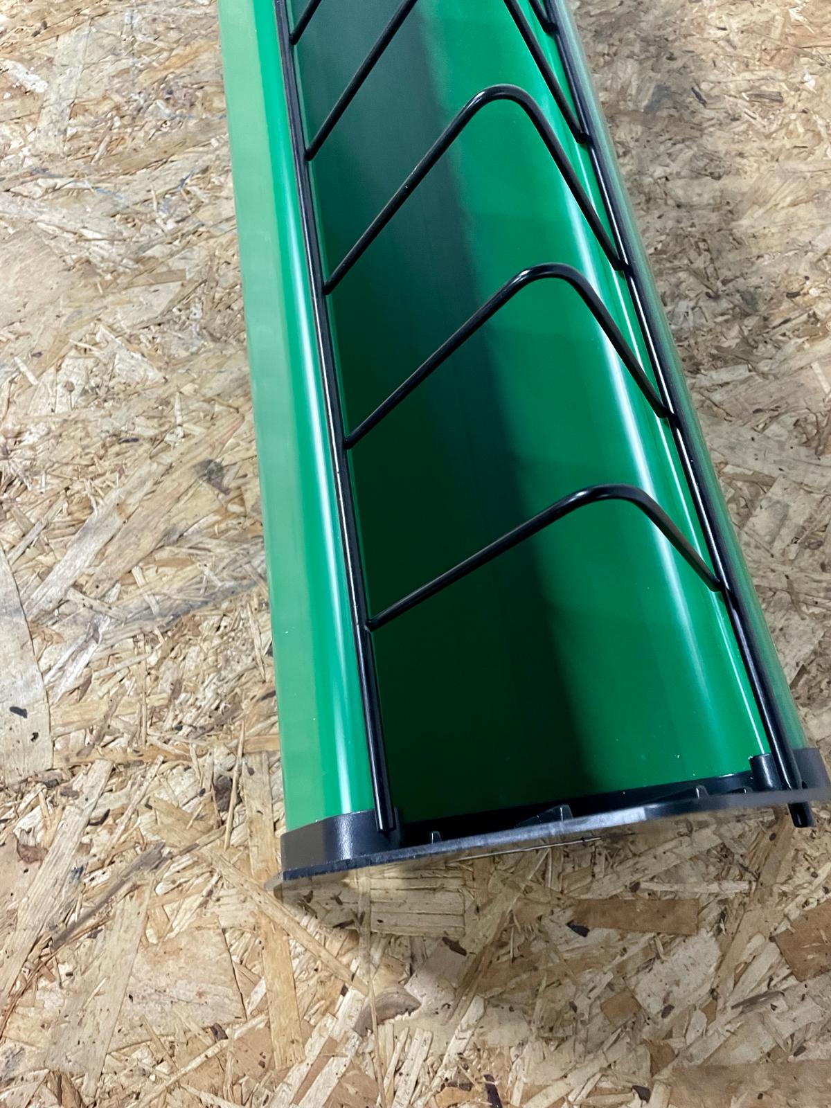 Futtertrog für Junghennen / Legehennen