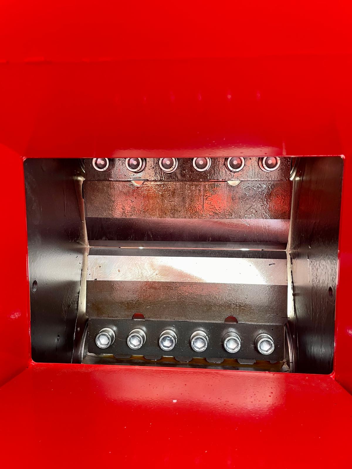 Remet CNC Holzhacker RP200 Zapfwelle | RED DRAGON Profi-Holzhacker bis 160 mm