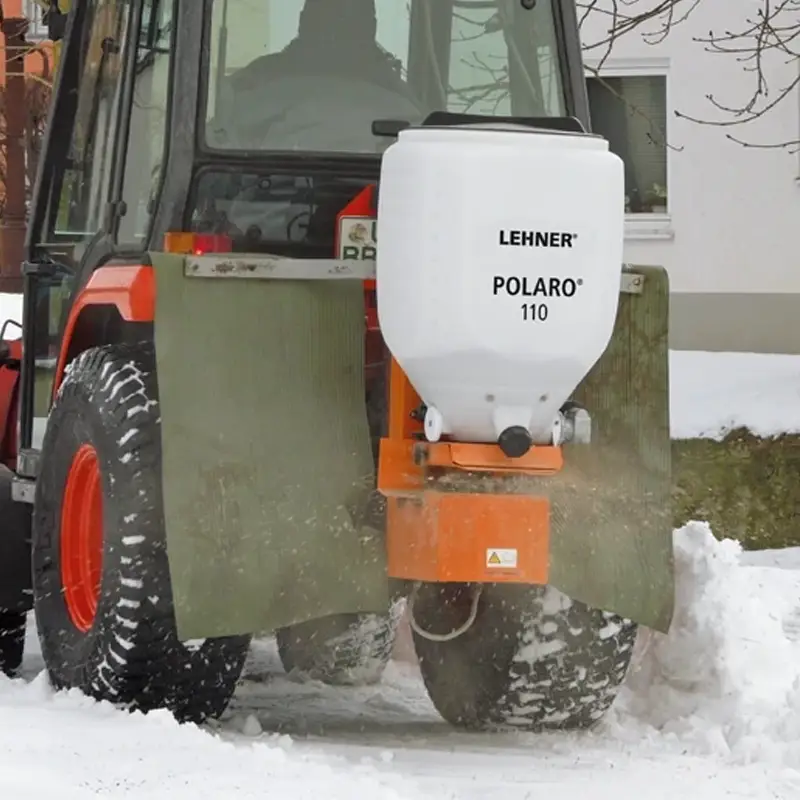 Salzstreuer, Traktorstreuer, Kunststoffbehälter, Winterdienst, weißer Behälter