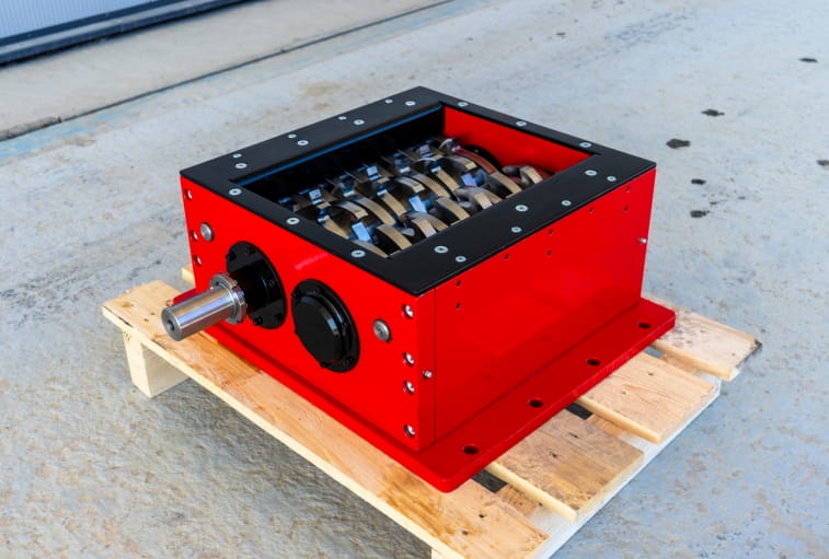 Bildschirmfoto_27-11-2025_83651_remetcnc.de