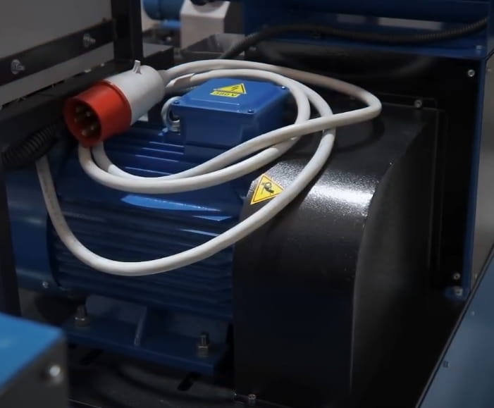 Futtermittelproduktionsmaschine für Tierfutter 200kg / h - 400V / 25kW