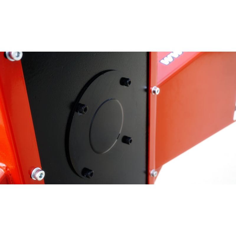 Remet CNC Holzhacker R150 Zapfwelle mit 3m Förderband | Profi Walzenhacker 14 cm