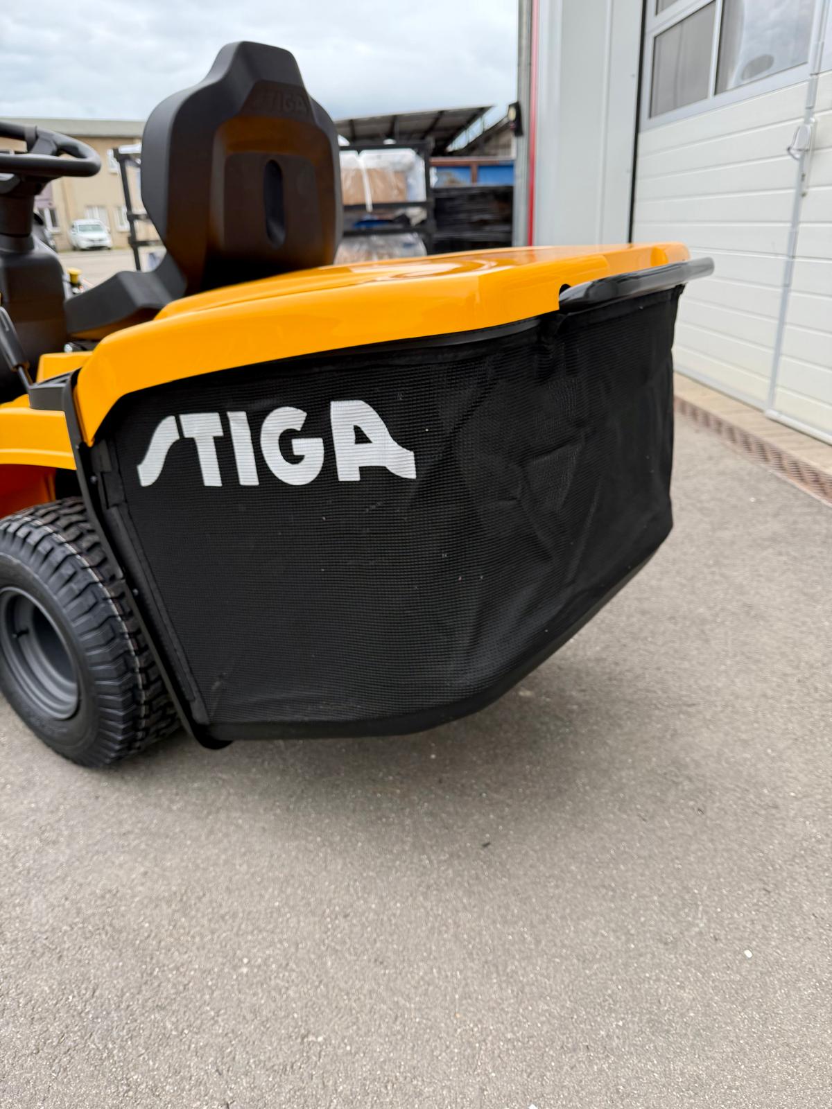 Rasentraktor / Aufsitzmäher STIGA Estate 598 Special - HONDA