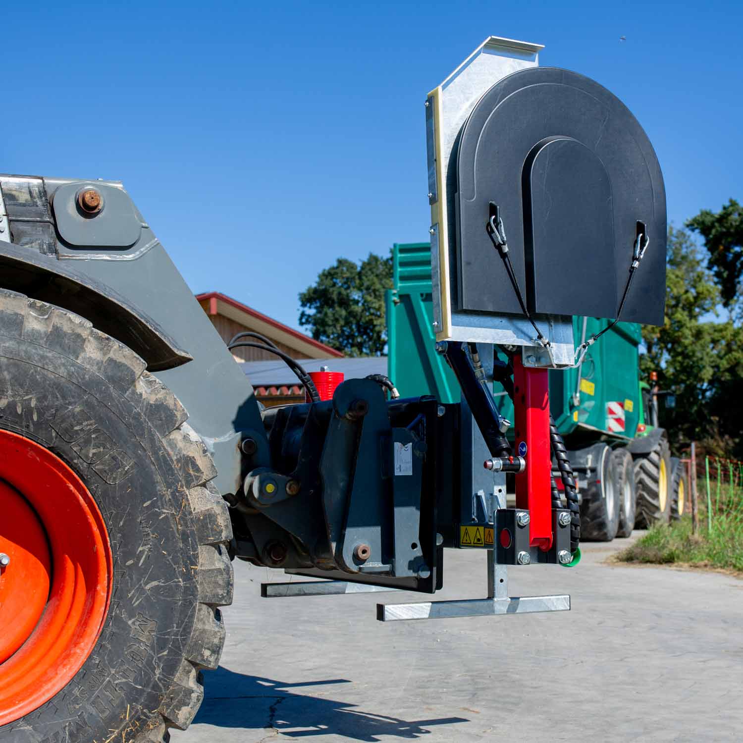 Fliegl Astsäge 1-Blatt Ø 700 mm – Euronormaufnahme – seitlicher Ausschub 750 mm